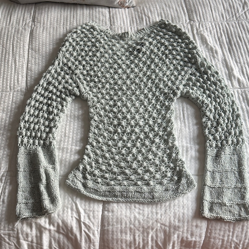 Theory Textured Knit light baby blue Sweater